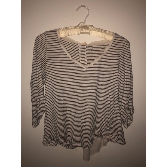 Anthropologie mid sleeve top - Picture 2 of 5